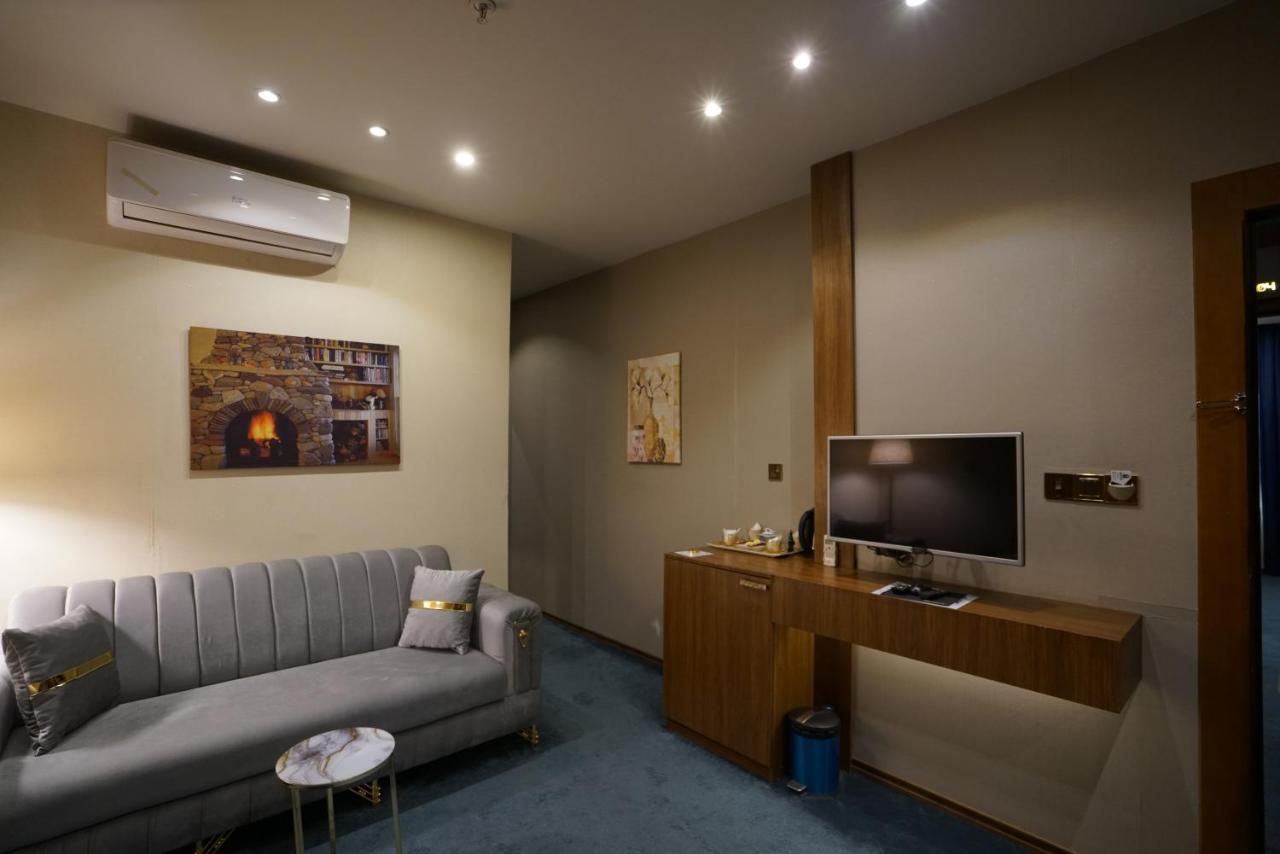 Gratus Hotel Erbil Exterior photo